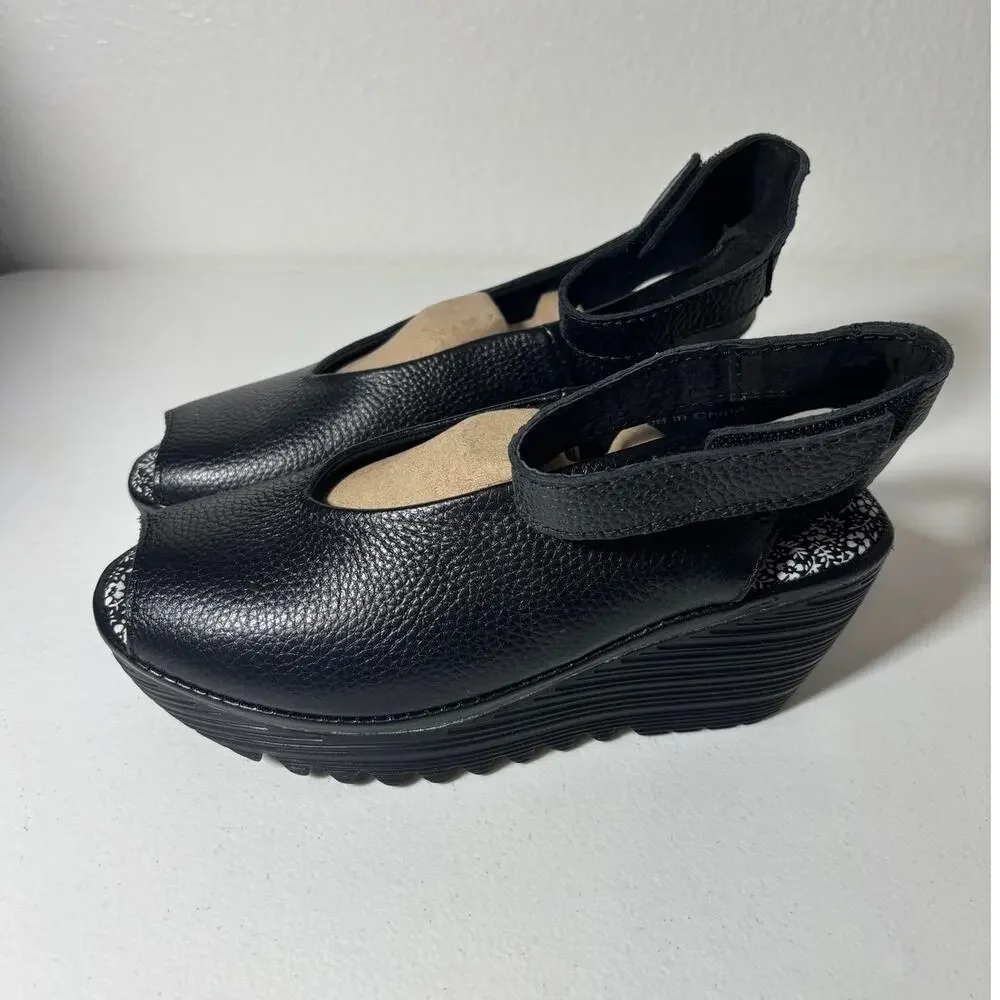 Bernie Mev NWOT Size 6 (EU 37) Mely Black Slingback Ankle Strap Wedge Sandals